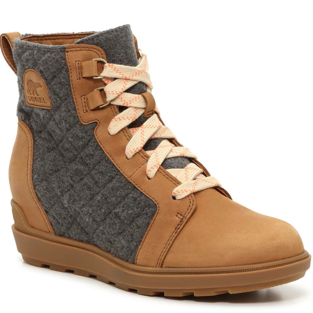 Sorel Evie II Lace size 9 NEW color velvet tan / Gum 10